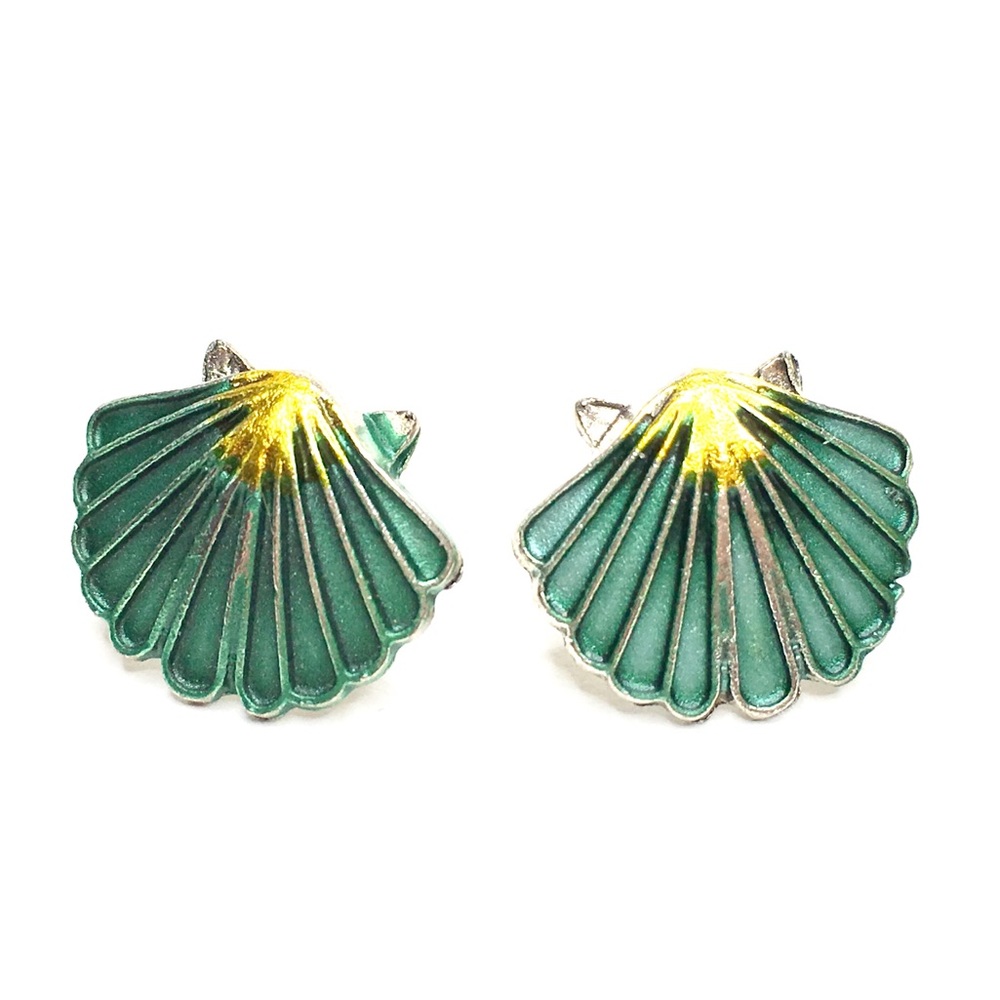 Clamshell Earrings ( Green ) - Picture 2 of 8